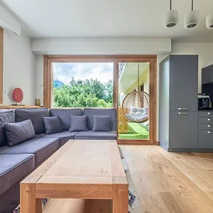  Apartment Au Coeur Du Glacier